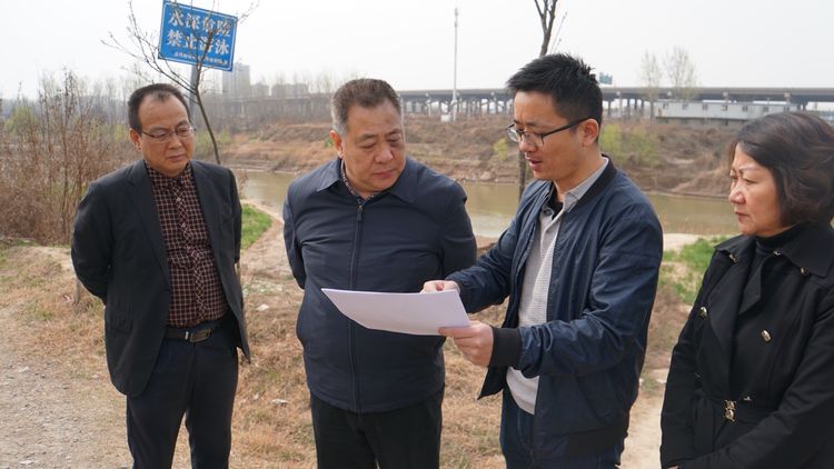 集团领导金辉赴泾阳产业基地就产业结构调整、重点项目推进等进行工作调研